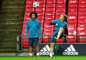 Modric y Marcelo.