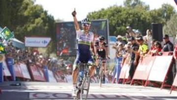 Chaves gana en el Caminito del Rey.