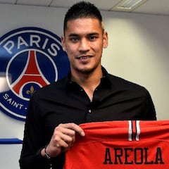 Oficial: Areola renueva con el PSG hasta junio de 2023