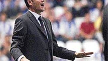 <B>NO QUIERE SORPRESAS</B>. Víctor no desea sustos en el debut copero.