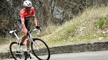 Alberto Contador rueda en la fuga durante la última etapa de la París-Niza 2017.