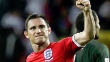 <b>CONTUNDENTE. </b>Lampard compareció en rueda de prensa ayer.