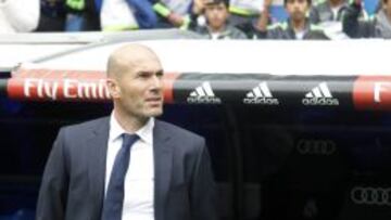 Zidane sólo rotó dos veces en sus seis partidos en el Madrid