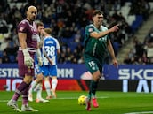 Boyé aleja al Alavés del incendio y apaga la llama del Espanyol