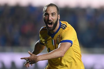 Juventus' Argentinian forward Gonzalo Higuain back to scoring ways but it wasn't enough on the day.