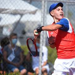 El nuevo tenista chileno que deslumbra al mundo