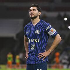 Henry Martín, enojado con la  afición americanista por abucheos