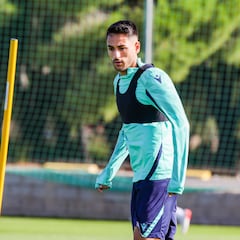 El Eldense tantea el fichaje de Iván Chapela