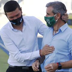 Pudo ser DT de la U y ahora está cerca de dirigir a Cobreloa