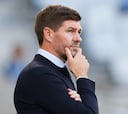Steven Gerrard reclama sus regalos navideños a la directiva de Al Ettifaq en Arabia Saudita