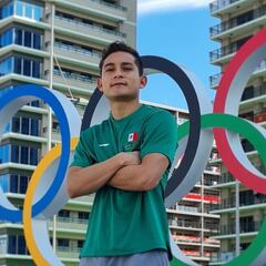 Clavadista mexicano vende café para obtener recursos rumbo a París 2024