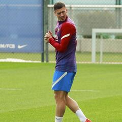 Lenglet, muy cerca del Tottenham