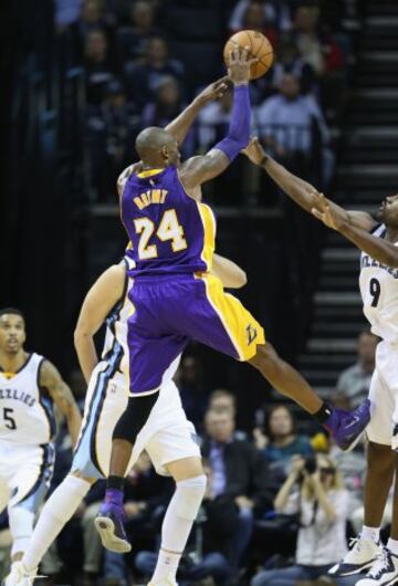 Kobe Bryant no pudo evitar una nueva derrota de sus Lakers.