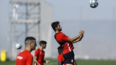 Left-back problems and Granada's strengths