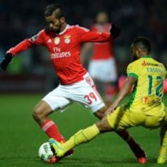 El Benfica es líder provisional tras vencer al Paços Ferreira