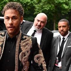 Neymar manda señales desde casa