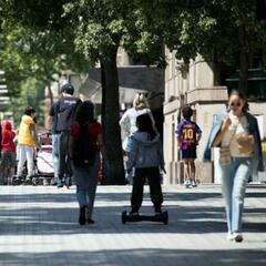 Así se contagia el coronavirus al hablar incluso con mascarilla