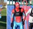 ¡Vardy se disfraza de Spider-Man y asusta a su entrenador!
