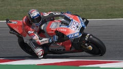 Dovizioso triumphs as Lorenzo crash hands Márquez second