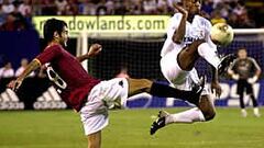 Real Madrid y Roma disputaron un partido amistoso e intenso en el verano de 2002, en el que sólo faltaron los goles.