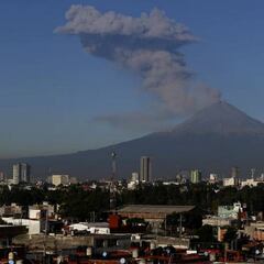 Volcán Popocatépetl registra 65 exhalaciones y un sismo