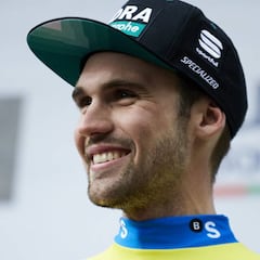 Resumen de la Vuelta al País Vasco, etapa 4: Schachmann logra el triplete al esprint y sigue líder