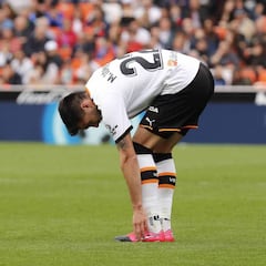 Maxi Gómez sufre una fractura del quinto metatarsiano