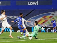 19/10/25 PARTIDO PRIMERA DIVISION GETAFE REAL MADRID
OCASION DEL GETAFE
KAMARA COURTOIS