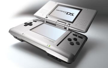 Nintendo DS fue lanzada en 2004 y se convirtió en la consola portátil más vendida de todos los tiempos con más de 154 millones de unidades