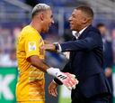 Mbappé muestra su tristeza tras la partida de Keylor Navas del PSG