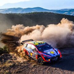 Thierry Neuville reina en el Estadio Oímpico de Atenas