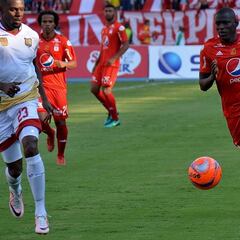 La hinchada americana cumple, 30 mil aficionados en el Pascual