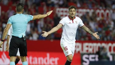 Sevilla keen to bring in Anderlecht striker Teodorczyk