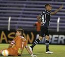 Danubio cae ante Corinthians y pone un pie fuera del torneo