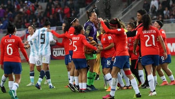La Roja femenina jugará dos amistosos contra la actual campeona mundial