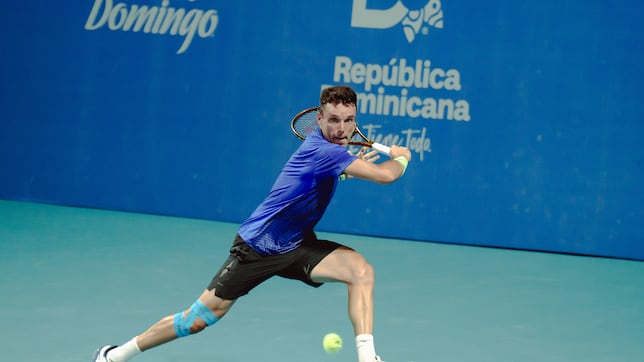 Khachanov despide a Bautista e iguala el cara a cara