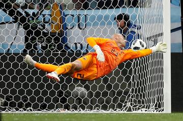 0-2. Willy Caballero en el segundo gol de Luka Modric.