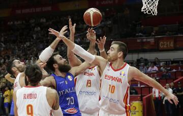 Marc Gasol, Victor Claver y Luigi Datome