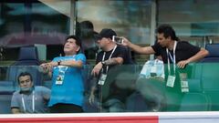 El show de Maradona en el Nigeria-Argentina