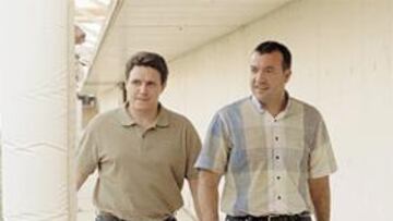 <b>PENDIENTES. </b>Antonio López Alfaro y Ricardo Resta quieren ver posibles fichajes para el club.