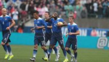 Altidore celebrando el gol que marc&oacute; ante Islandia. 