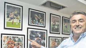 "Entonces éramos una gran familia. Y los jugadores lograron sus mejores registros; estoy muy orgulloso de todo aquello"