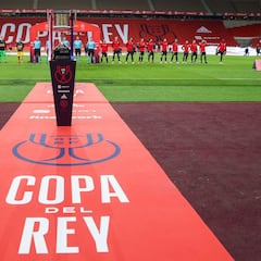 Athletic Club and FC Barcelona are on the lawn of the Cartuja to dispute the final of the Copa del Rey 2021.