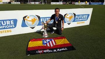 Armando de la Morena en su etapa como entrenador del Atlético.