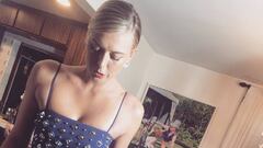 La tenista rusa Maria Sharapova comparti&oacute; con sus seguidores en Twitter el vestido que llev&oacute; a la fiesta de la revista Vanity Fair tras la ceremonia de los Oscar.