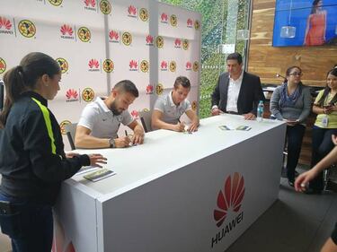 Usuarios de Huawei conviven con futbolistas americanistas