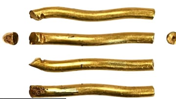 The piece was found in 2024 during an organized metal detecting event in a farmer’s field in Derbyshire, England.