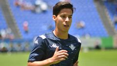 Bartra pide paciencia para que Lainez demuestre su potencial