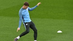 Beating United would sweeten title triumph - Stones