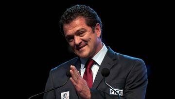 El ex futbolista mexicano señaló que las trasferencias de jugadores se deben transparentar para evitar casos como el de Matosas en León.